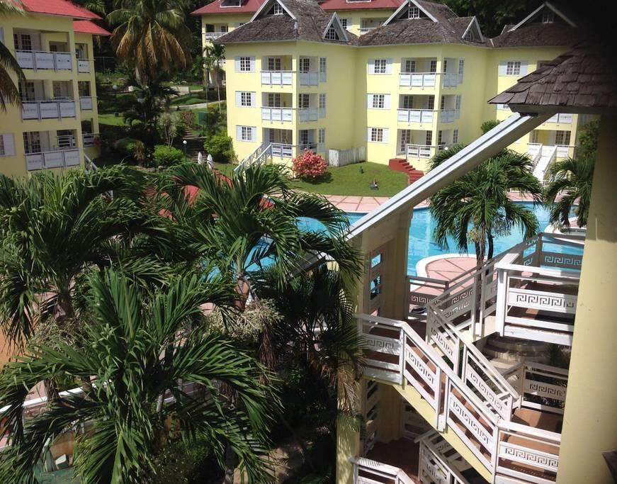 Ferienwohnung The View At Mystic Ridge Penthouse 78A Ocho Rios Exterior foto