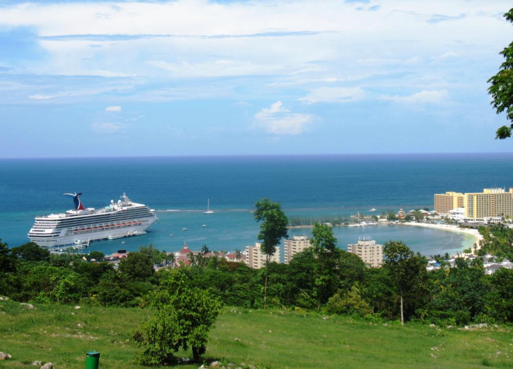 Ferienwohnung The View At Mystic Ridge Penthouse 78A Ocho Rios Exterior foto